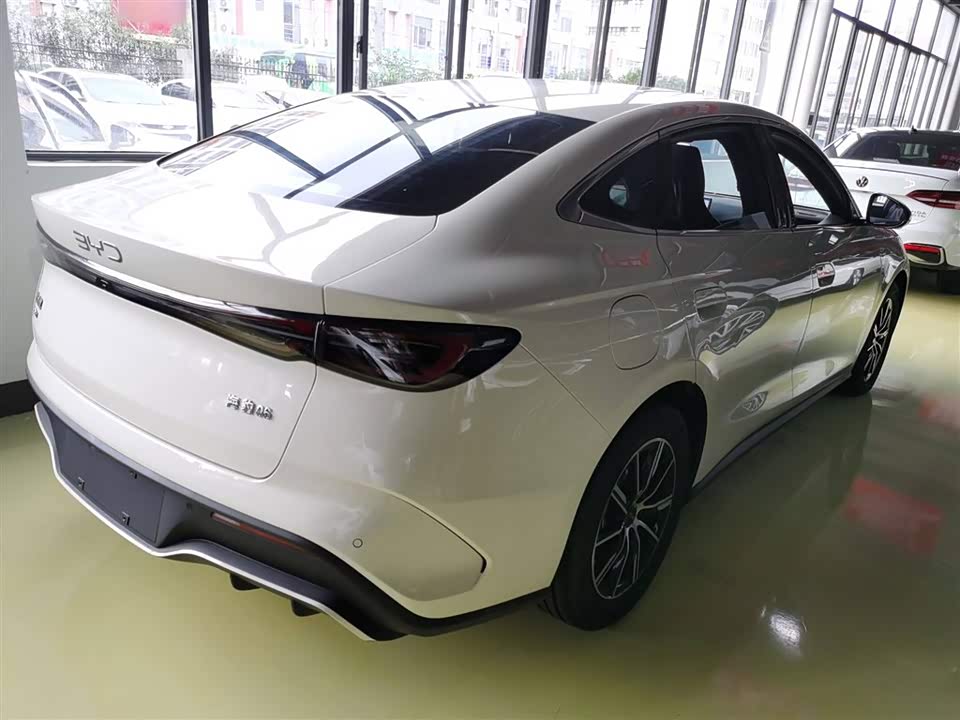 BYD Seal 06