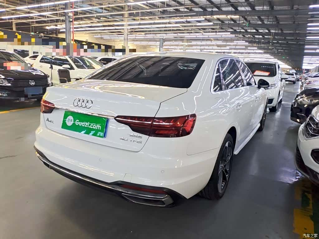 Audi A4L, 2021 7