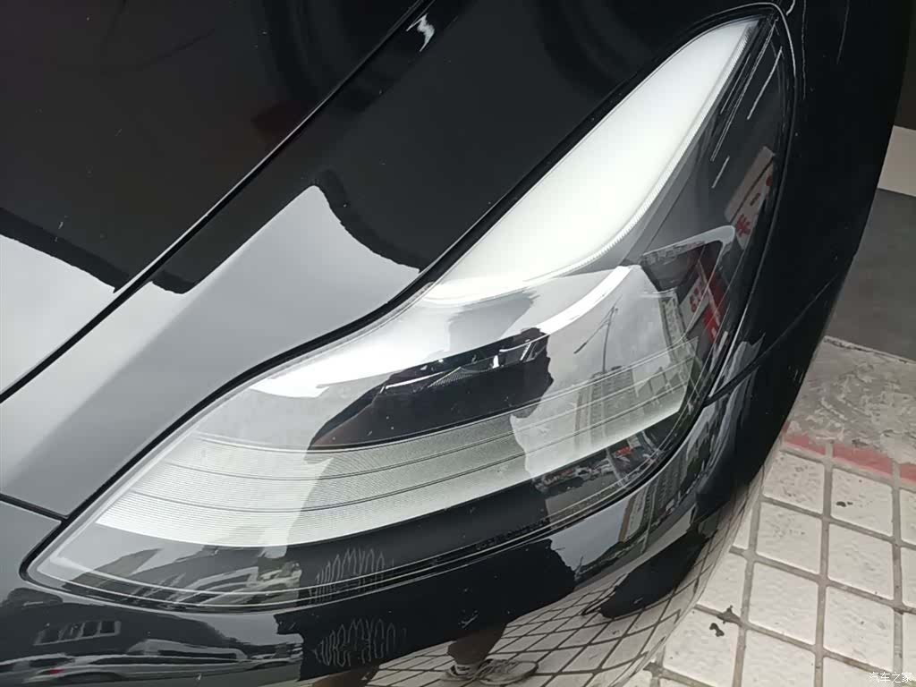 Tesla Model Y, 2021 24