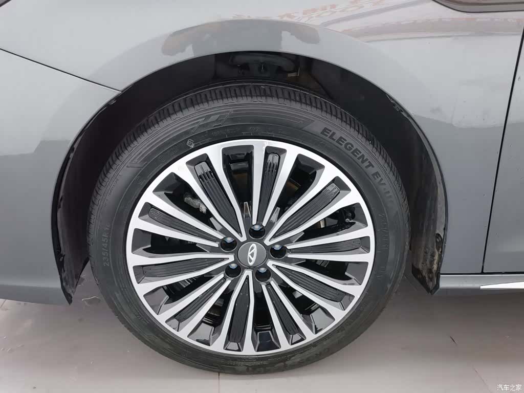 Chery A8L, 2025 17