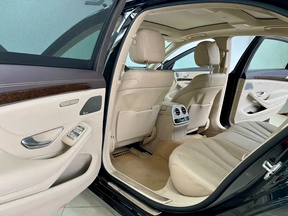 Mercedes-Benz S-class Mercedes-Benz S-class