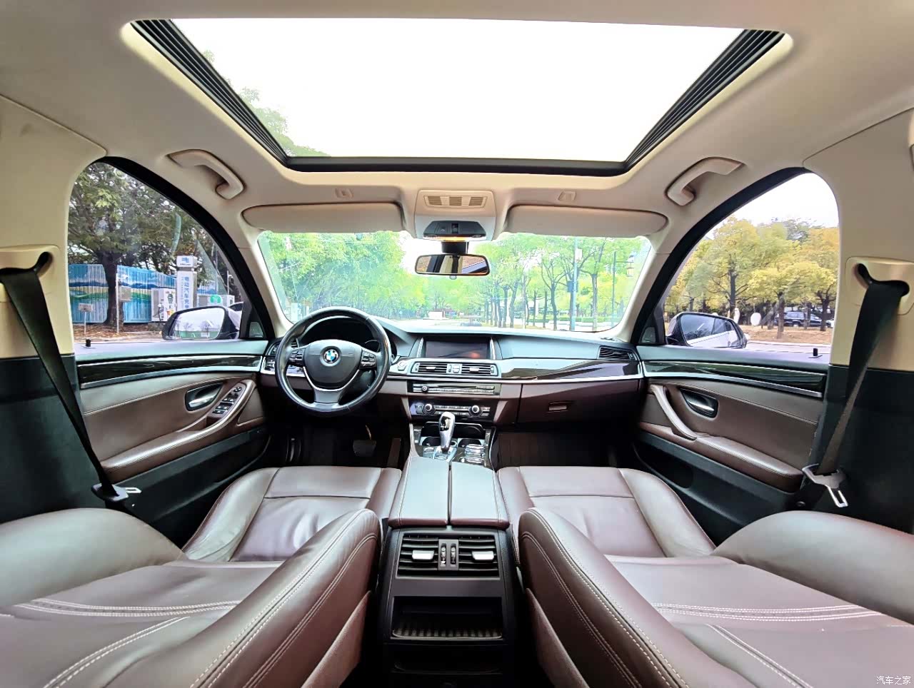 BMW 5 Series, 2017 12