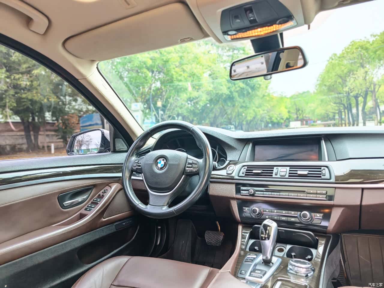 BMW 5 Series, 2017 13