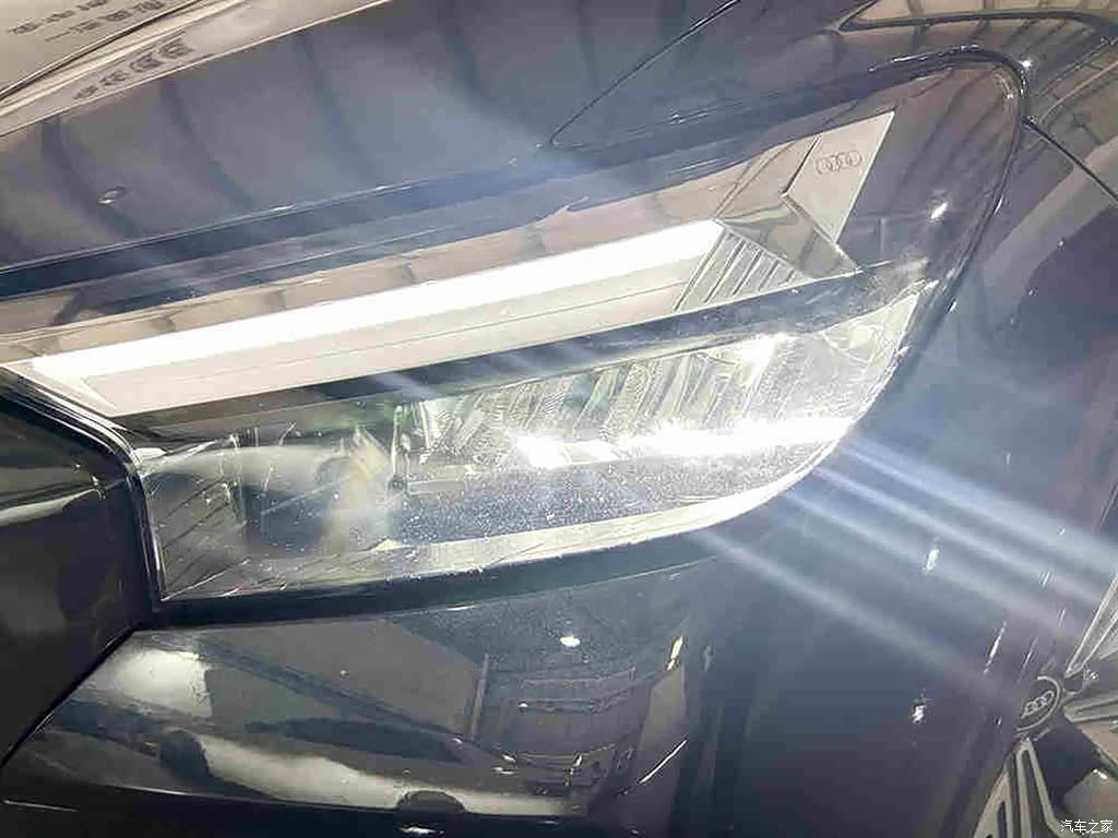 Audi Q4 e-tron, 2023 11