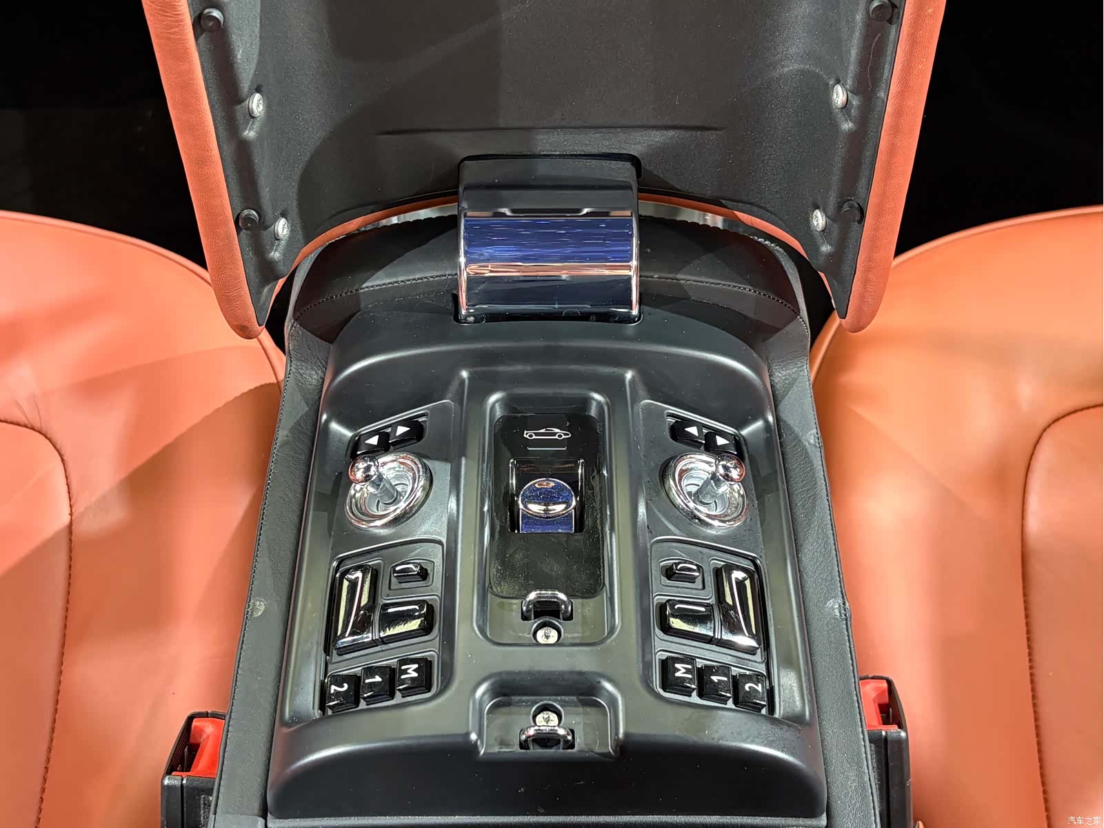 Rolls-Royce Phantom, 2009 23