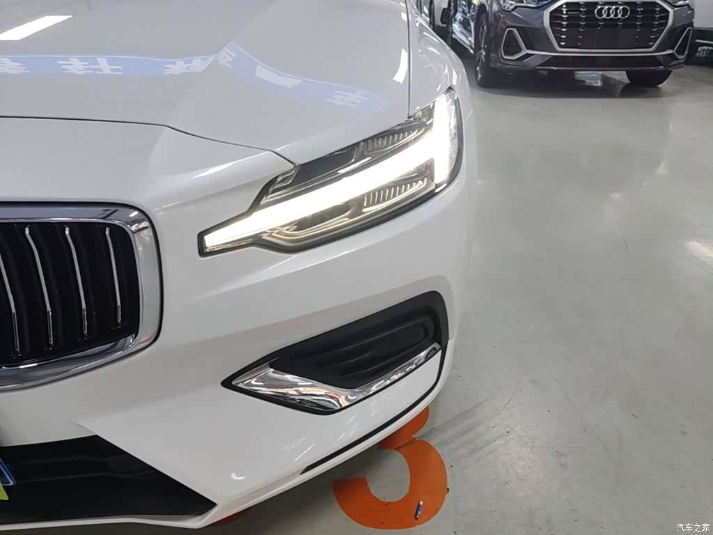 Volvo S60, 2021 24
