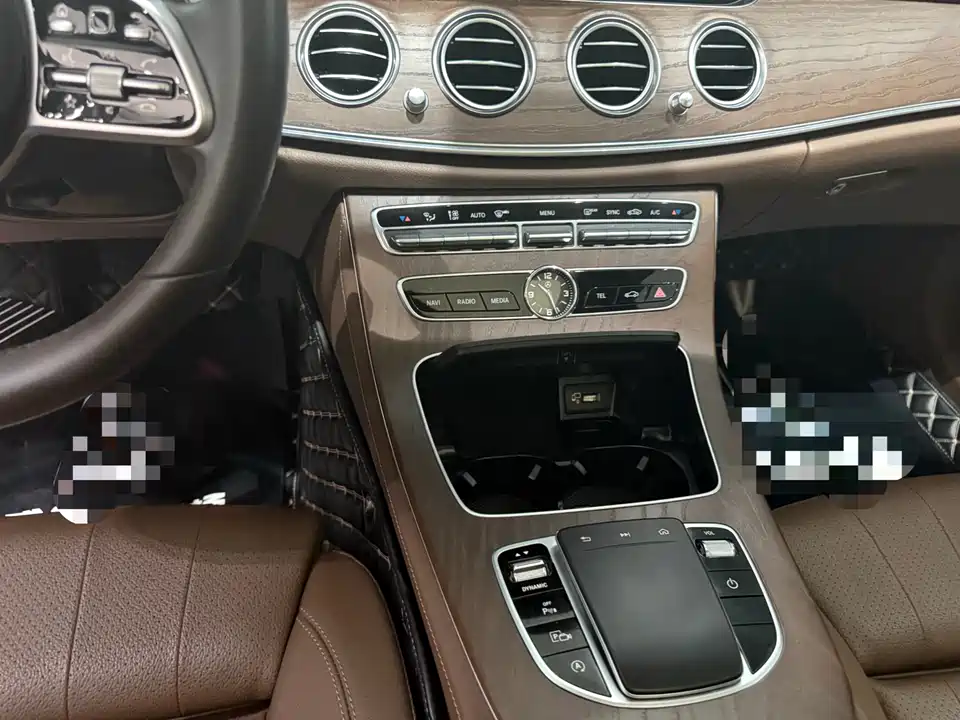 Mercedes-Benz E-class Mercedes-Benz E-class