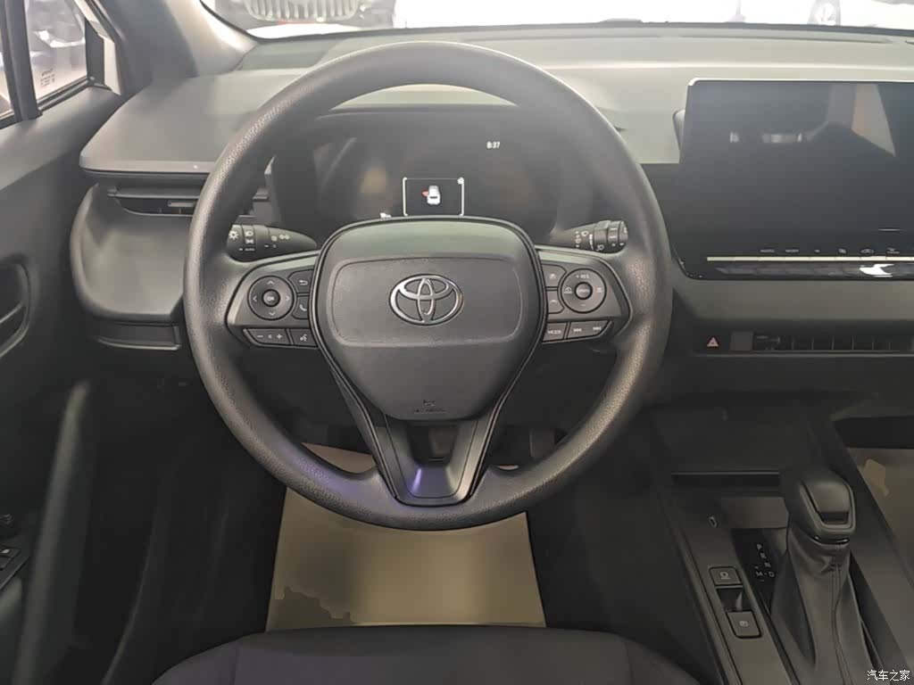 Toyota Corolla, 2026 11