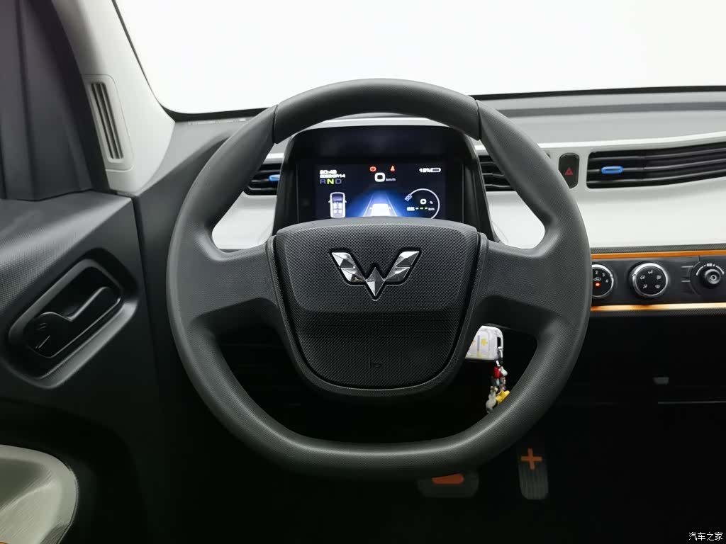 Wuling MINIEV, 2021 11