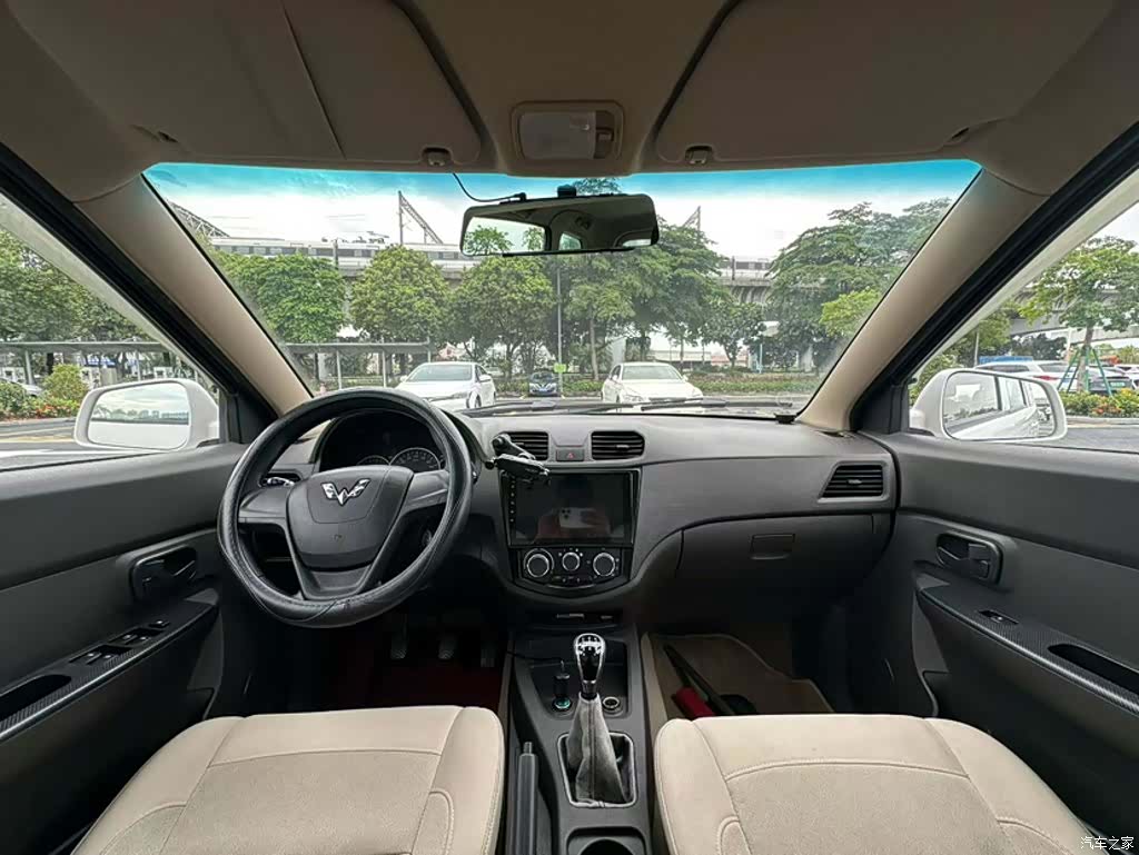 Wuling Hongguang, 2017 23