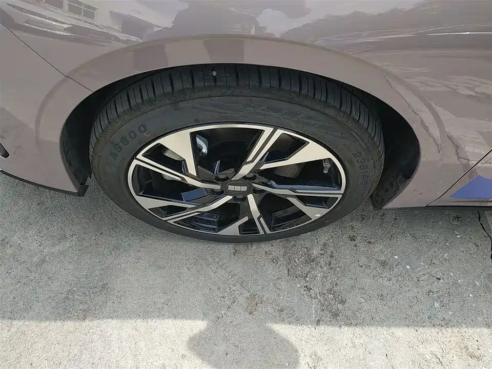 Geely Galaxy Galaxy L6