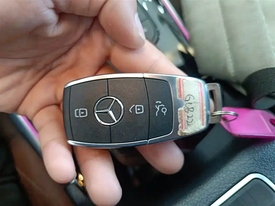 Mercedes-Benz GLB Mercedes-Benz GLB