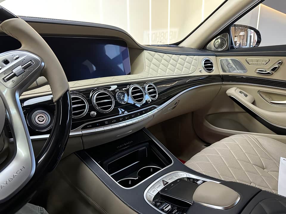 Mercedes-Benz Maybach S-class