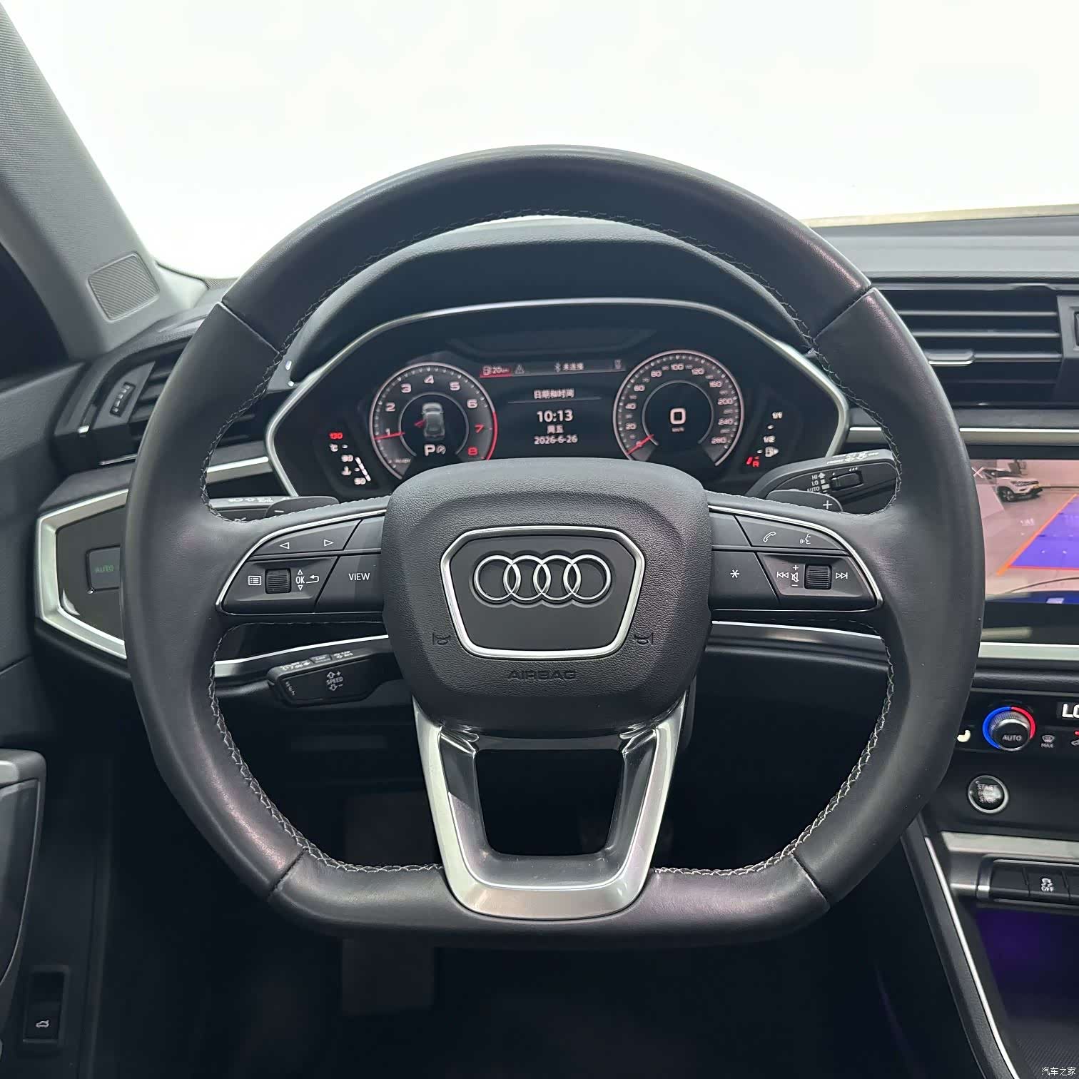 Audi Q3, 2023 12