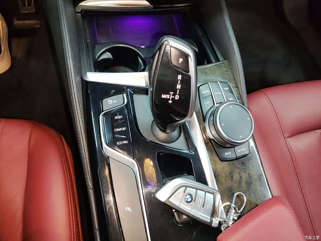 BMW 5 Series, 2019 14