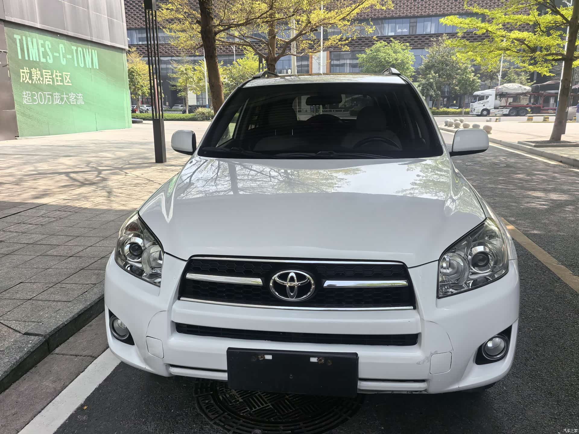 Toyota RAV4, 2011 2