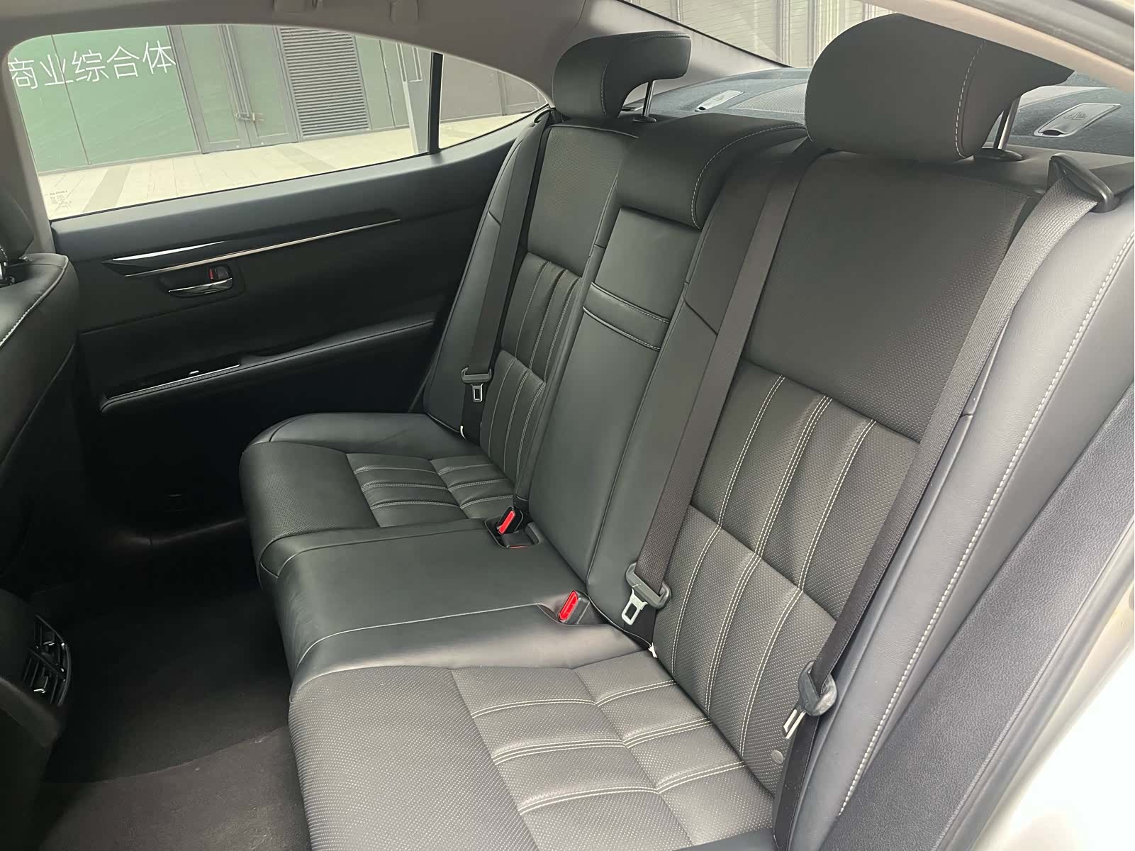 Lexus ES, 2018 19