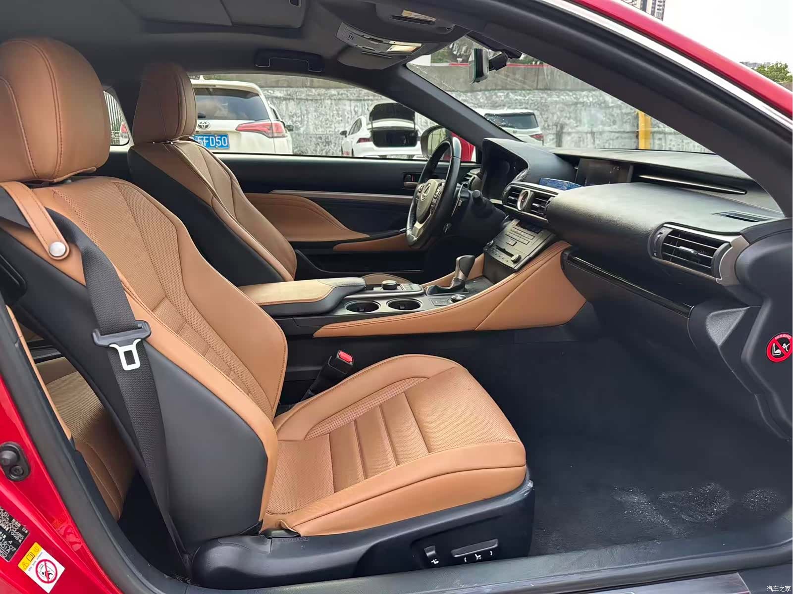 Lexus RC, 2016 все фото