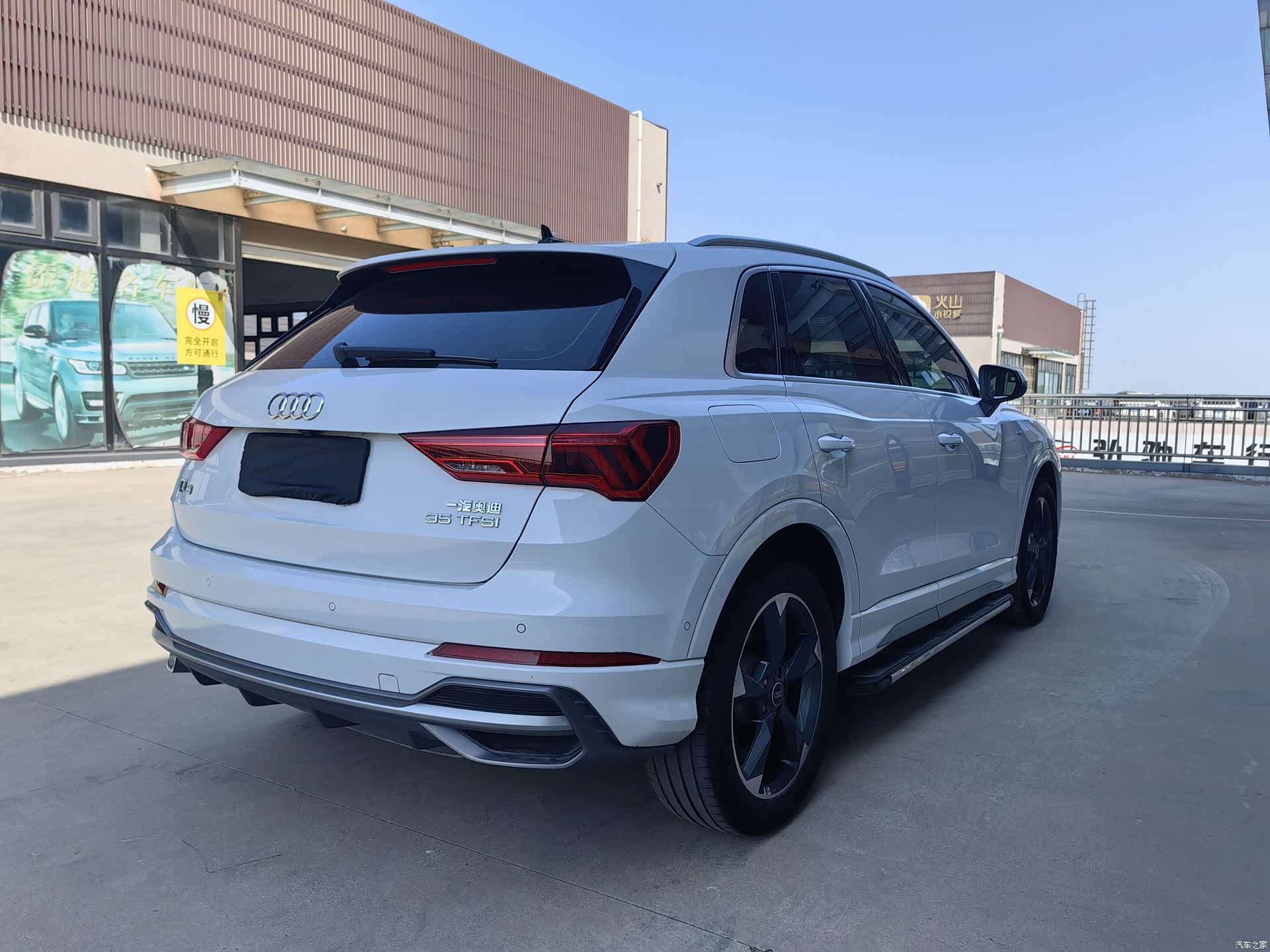 Audi Q3, 2023 9