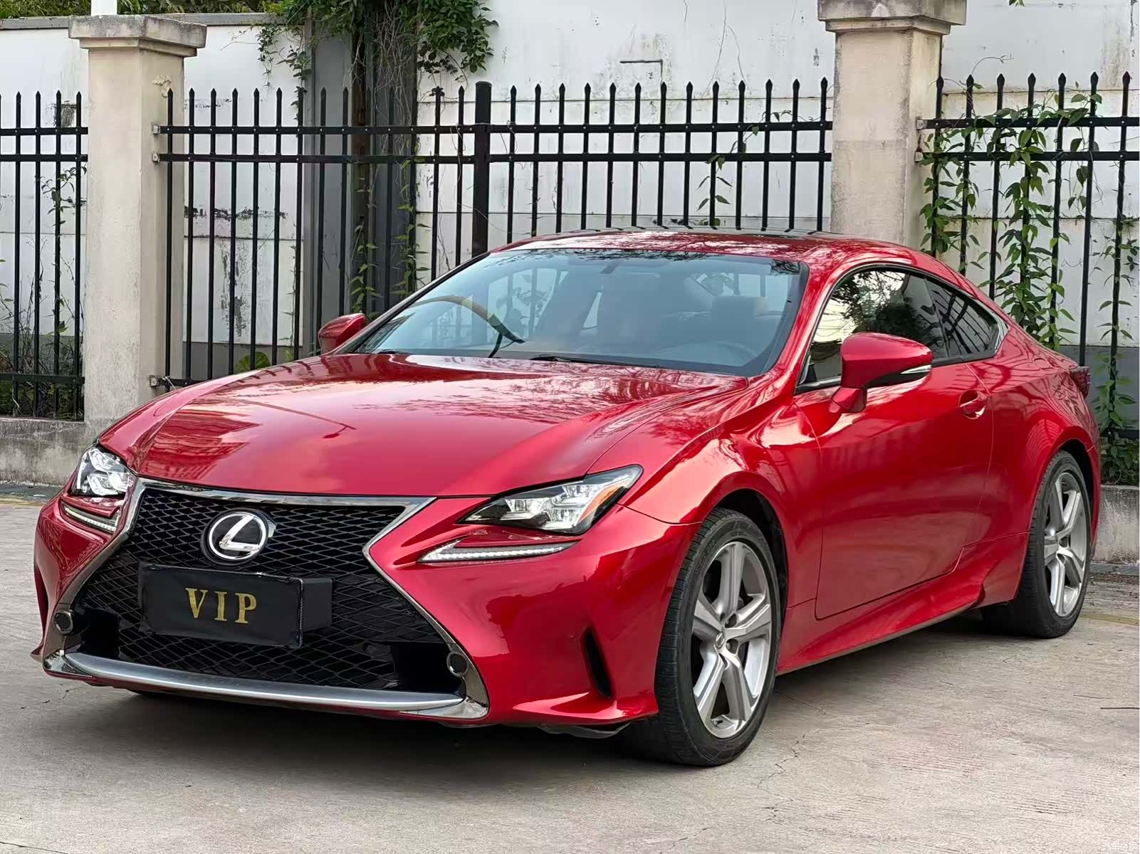 Lexus RC