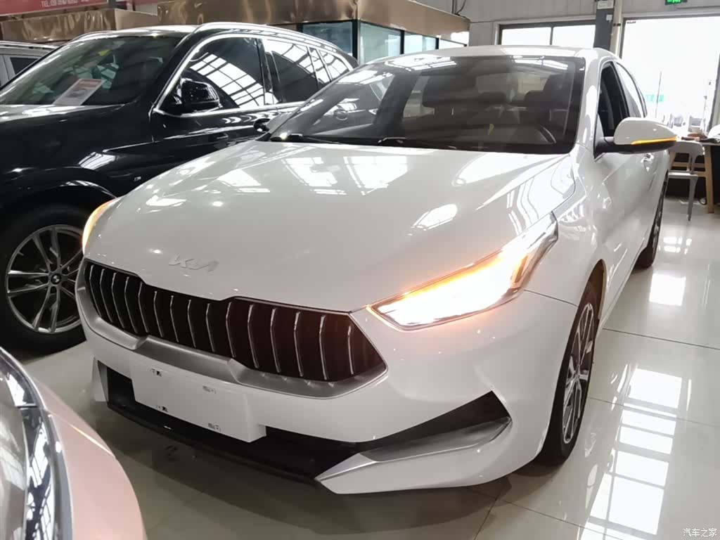 Kia K3, 2021 3
