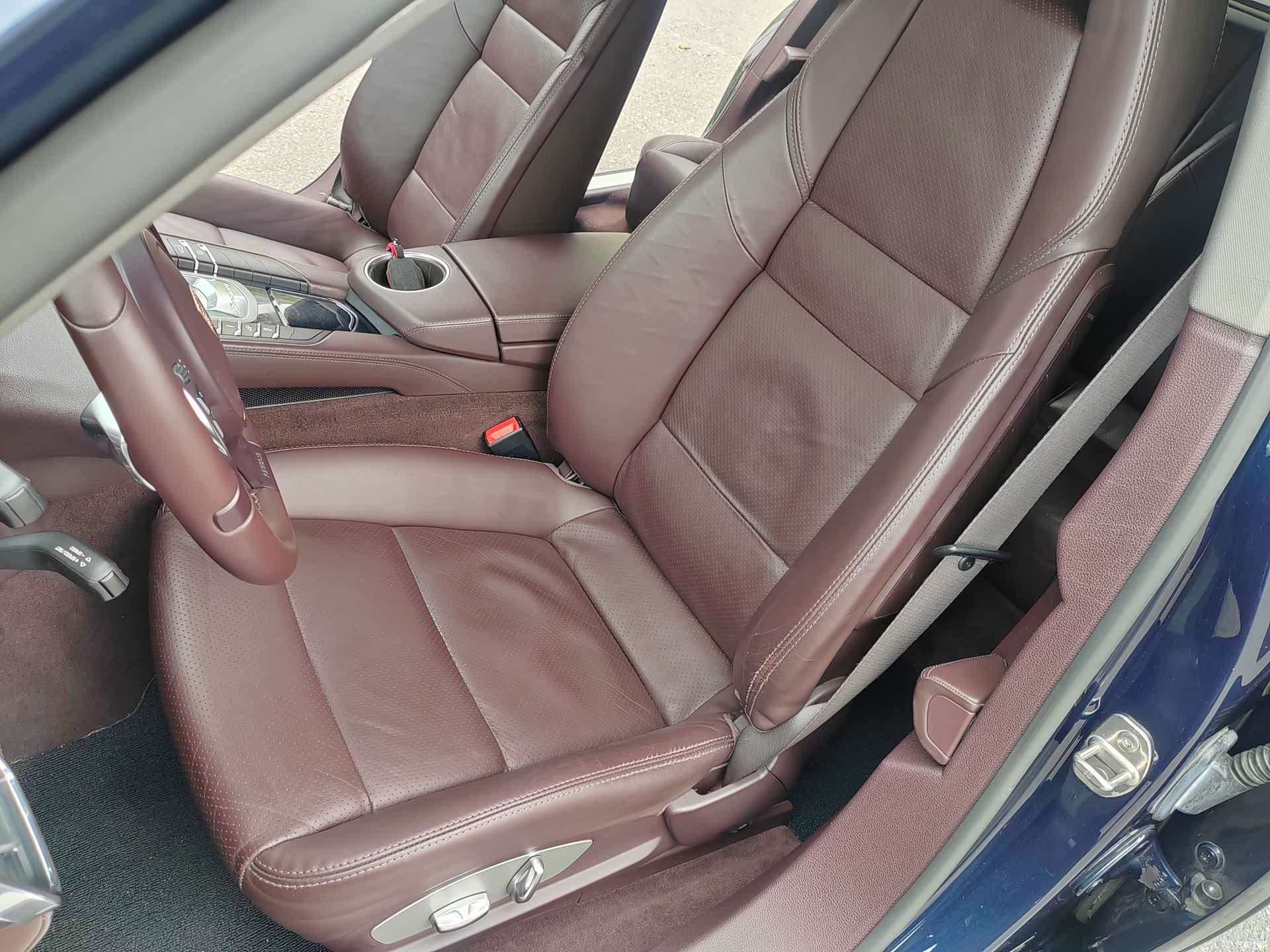 Porsche Panamera, 2011 10