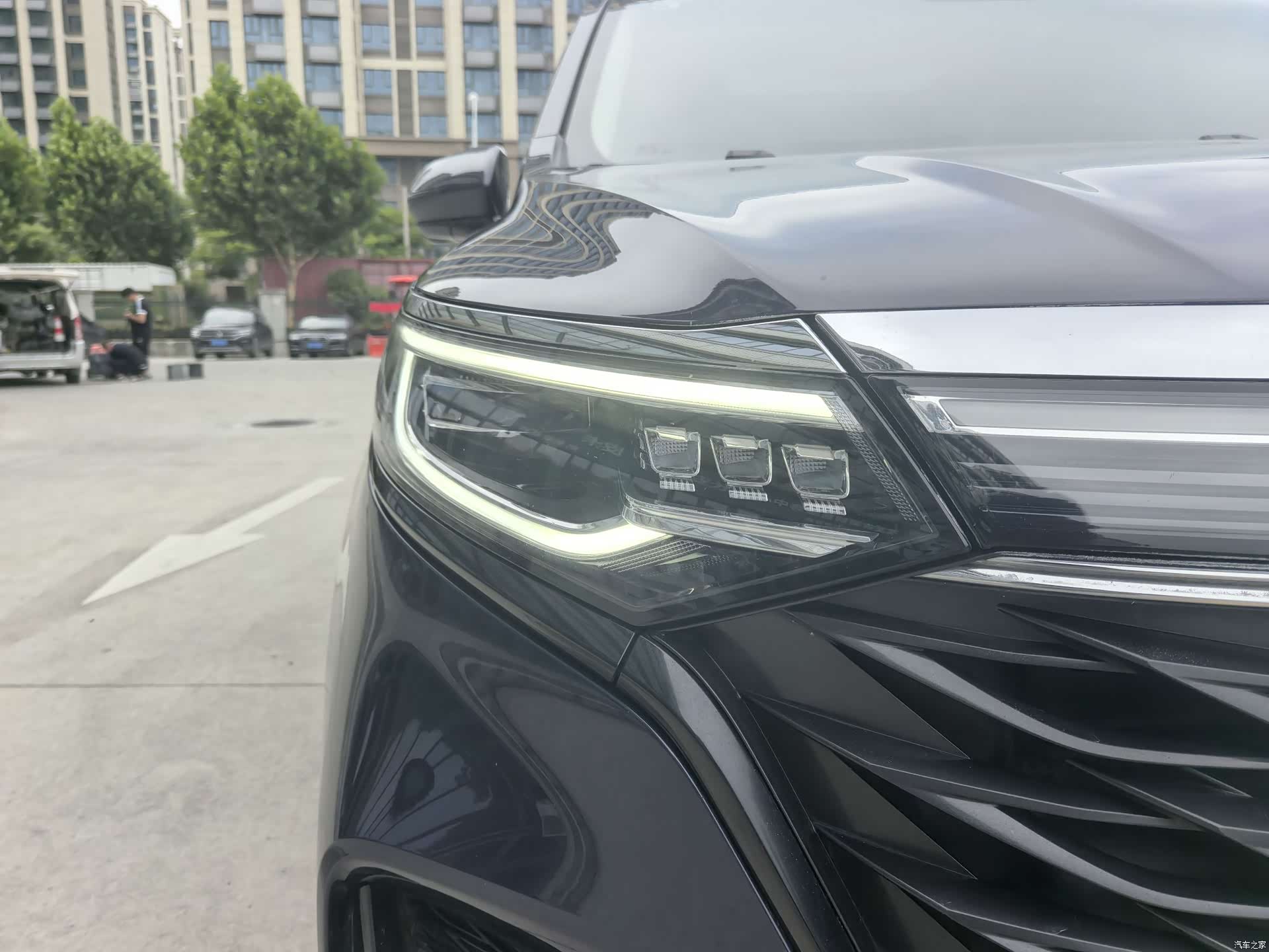 Roewe iMAX8, 2022 все фото