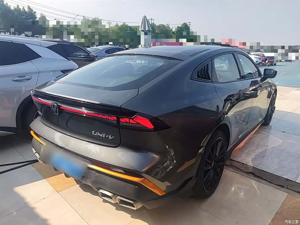 Changan UNI-V, 2024 7