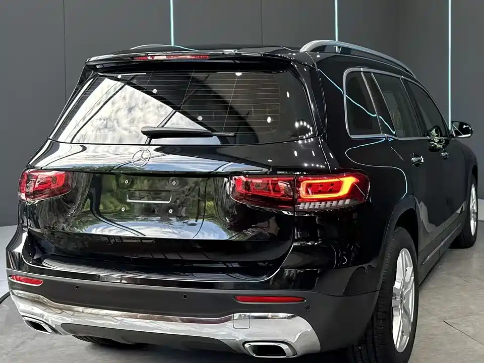 Mercedes-Benz GLB Mercedes-Benz GLB
