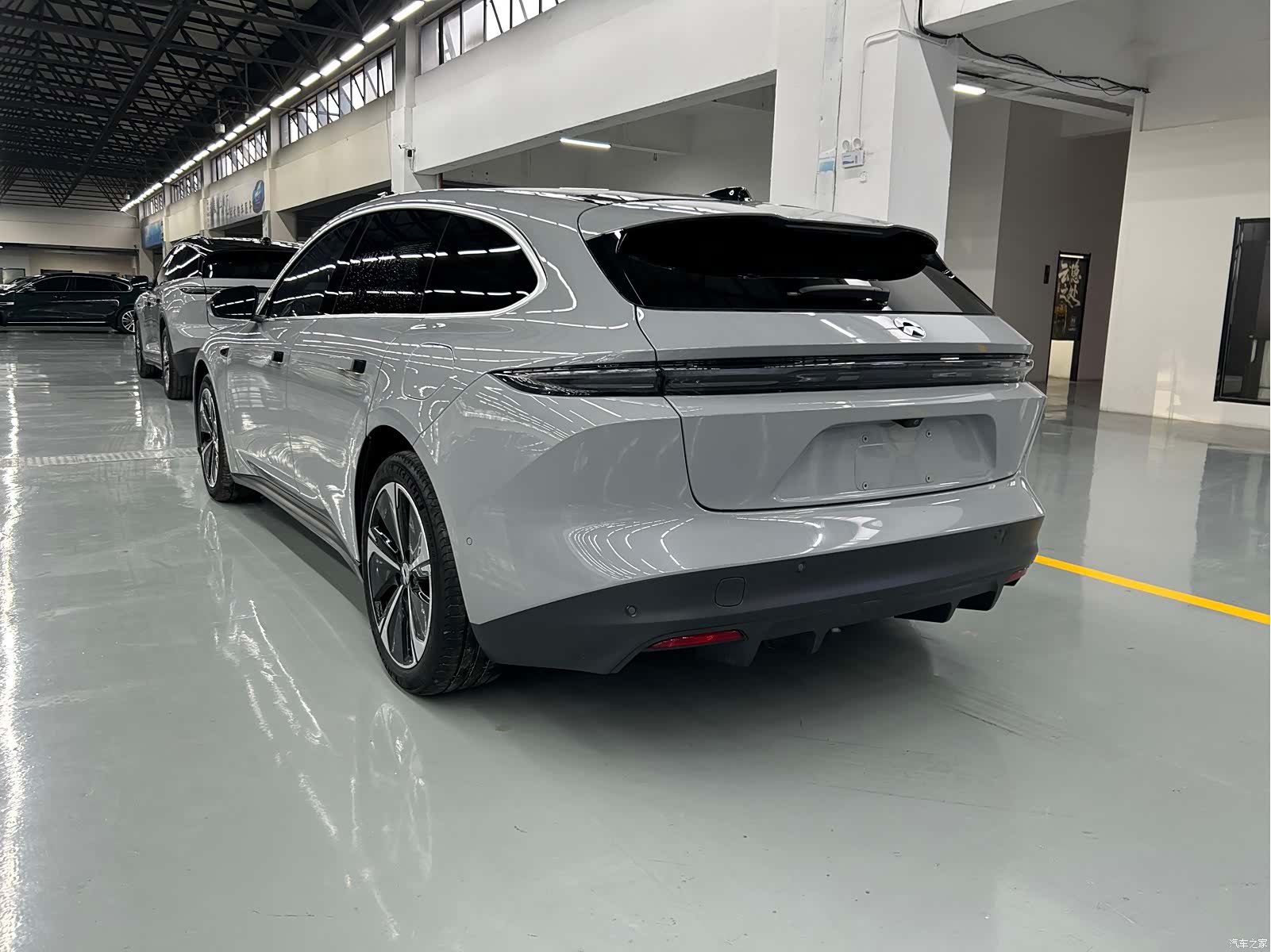 NIO ET5, 2024 13