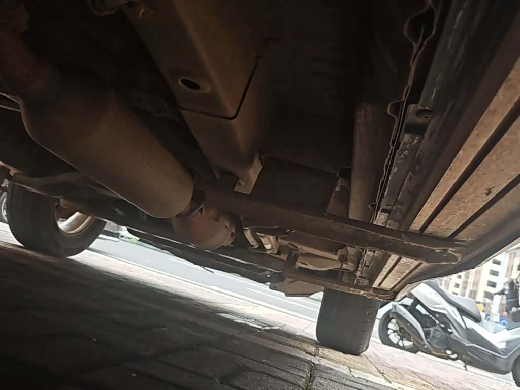 BAIC S3, 2015 21