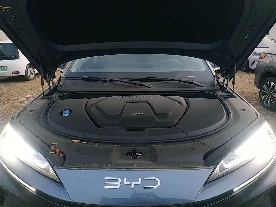 BYD Sea Lion 07 DM-i