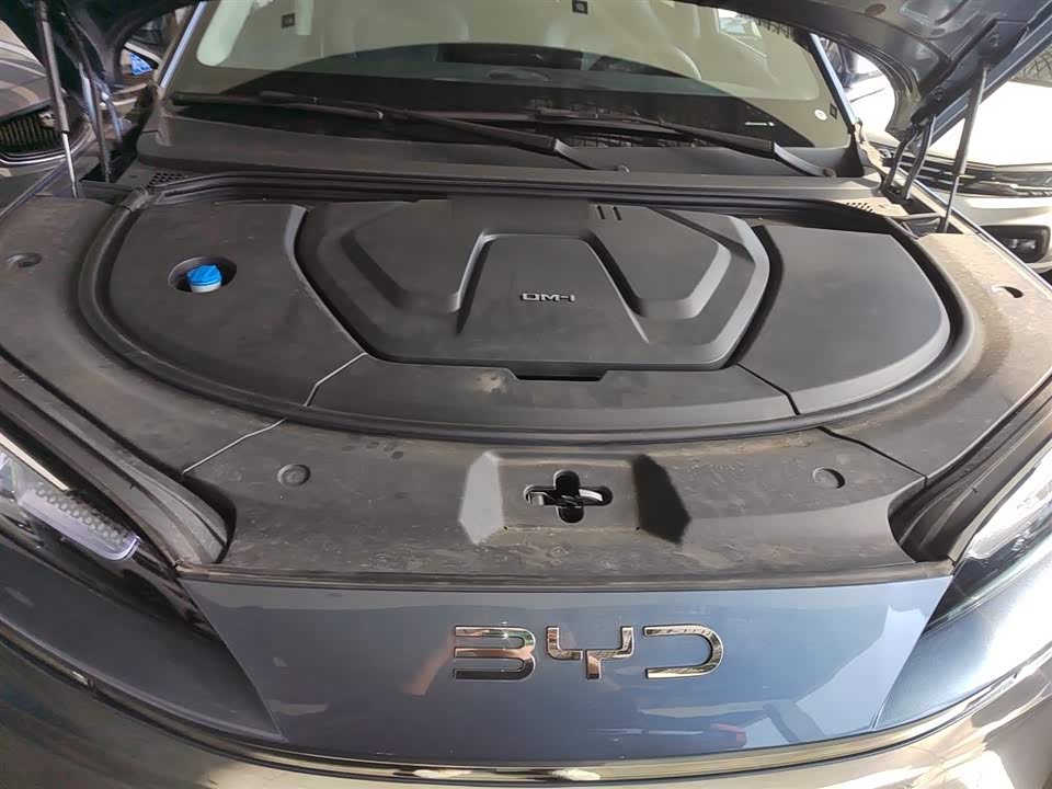 BYD Sea Lion 07 DM-i