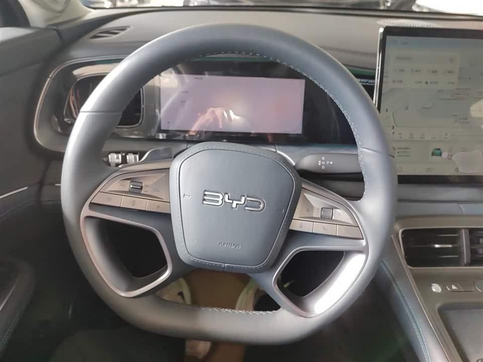 BYD Sea Lion 07 DM-i