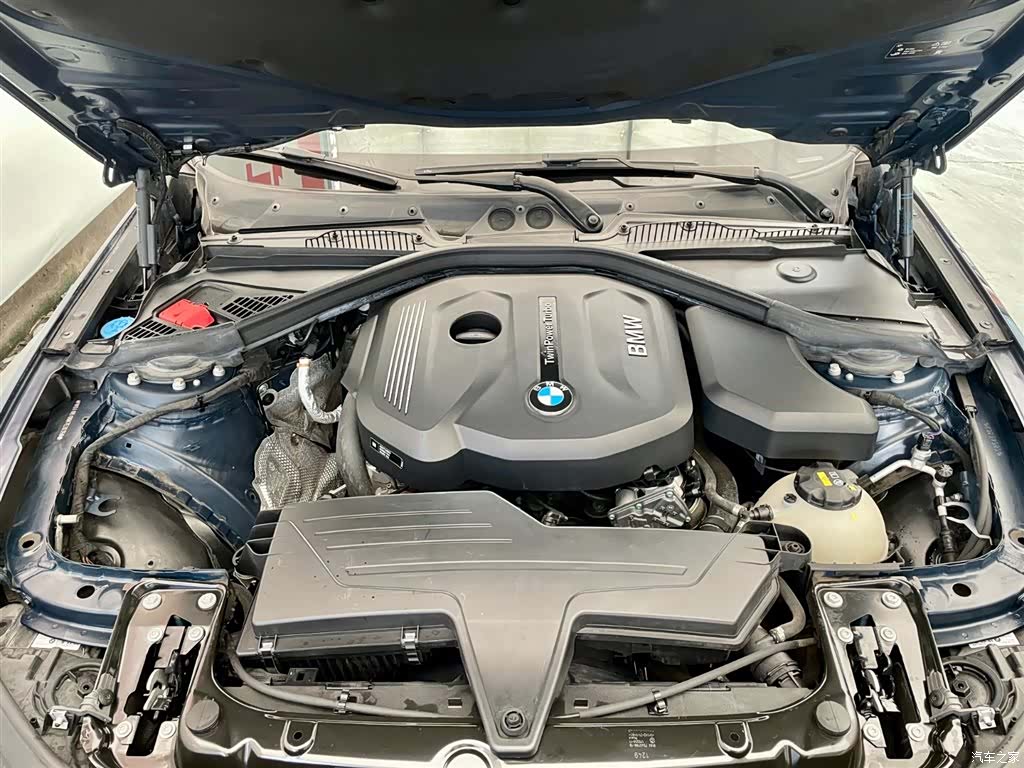 BMW 1 Series, 2019 15