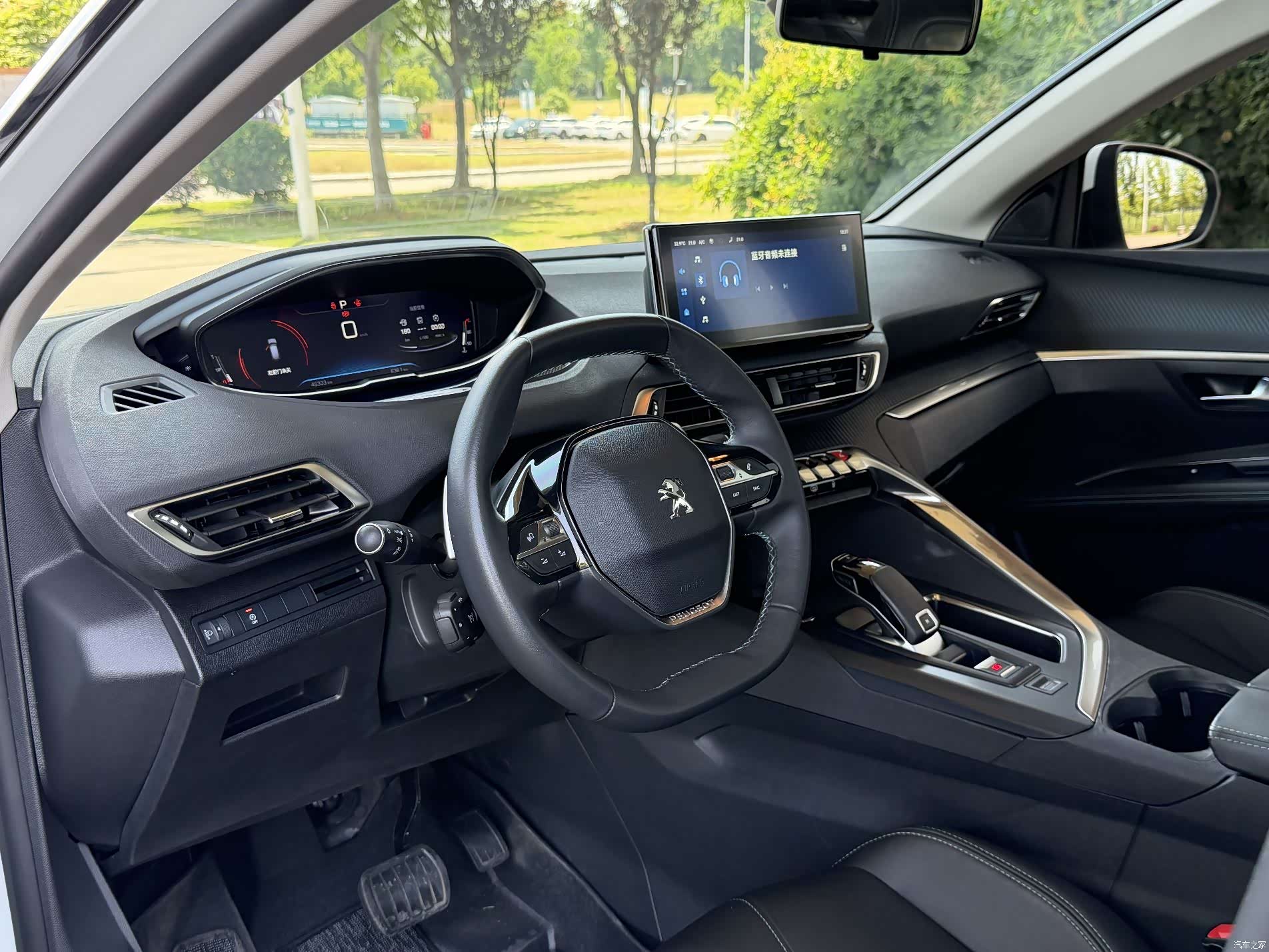 Peugeot 4008, 2022 6