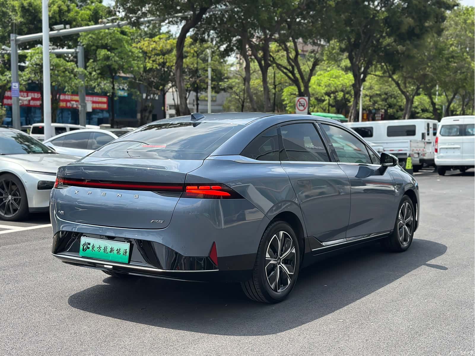 Xpeng P5, 2022 4