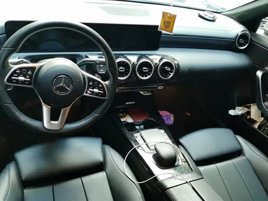 Mercedes-Benz Class A Mercedes-Benz Class A