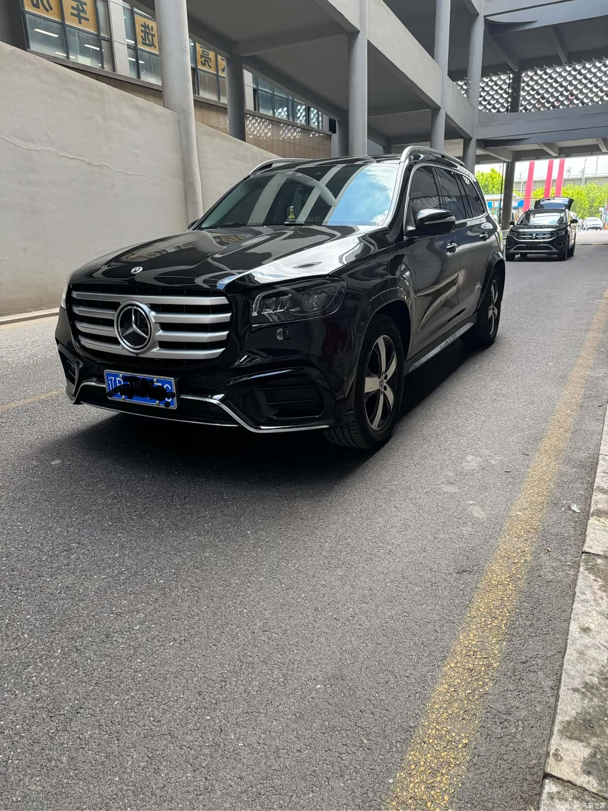 Mercedes-Benz GLS, 2024 10