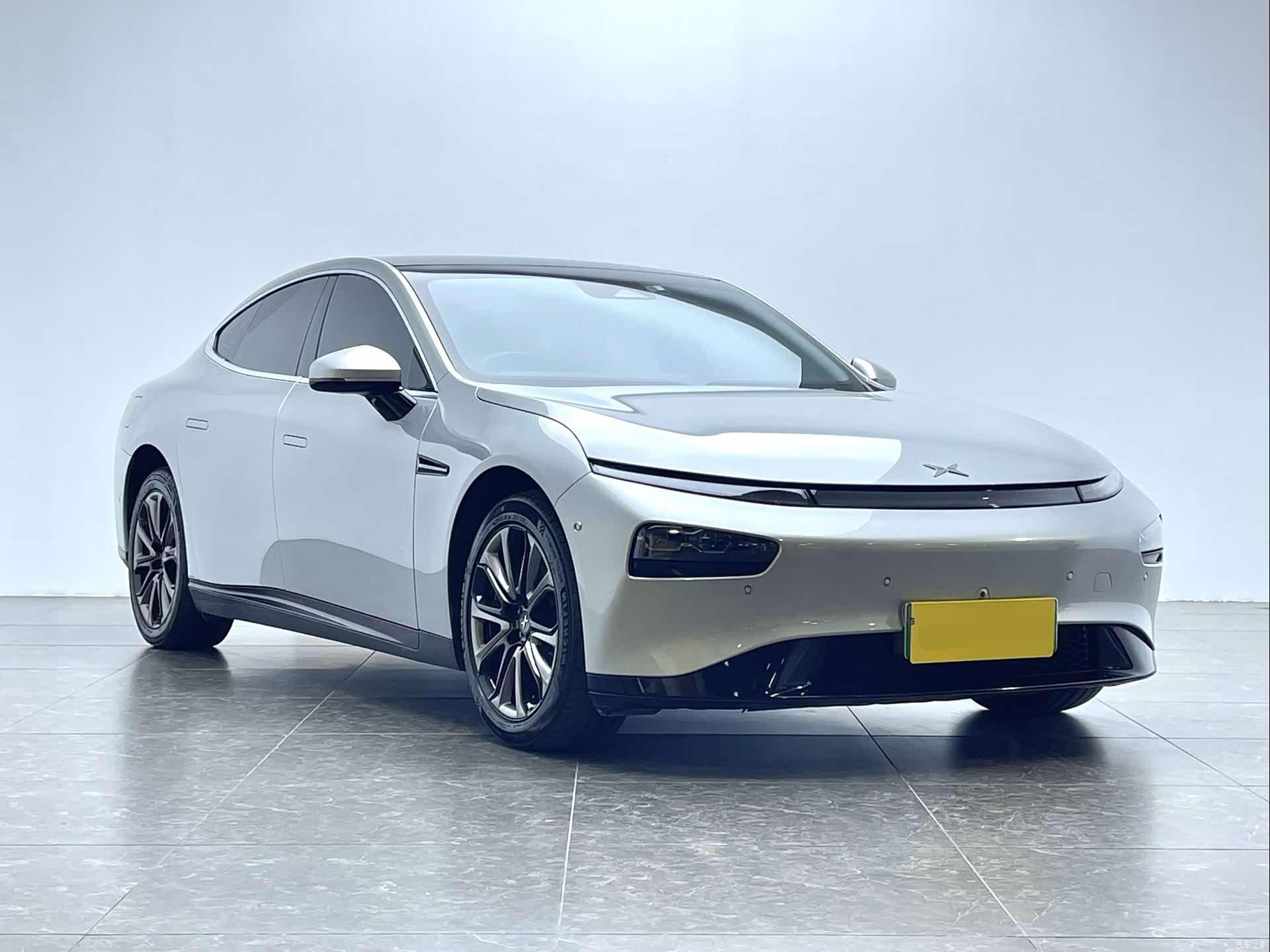 Xpeng P7, 2022 3