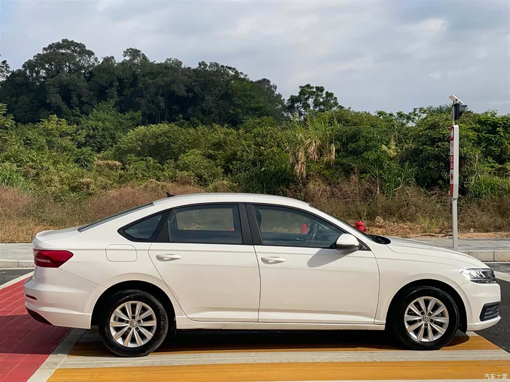 Volkswagen Lavida, 2020 12