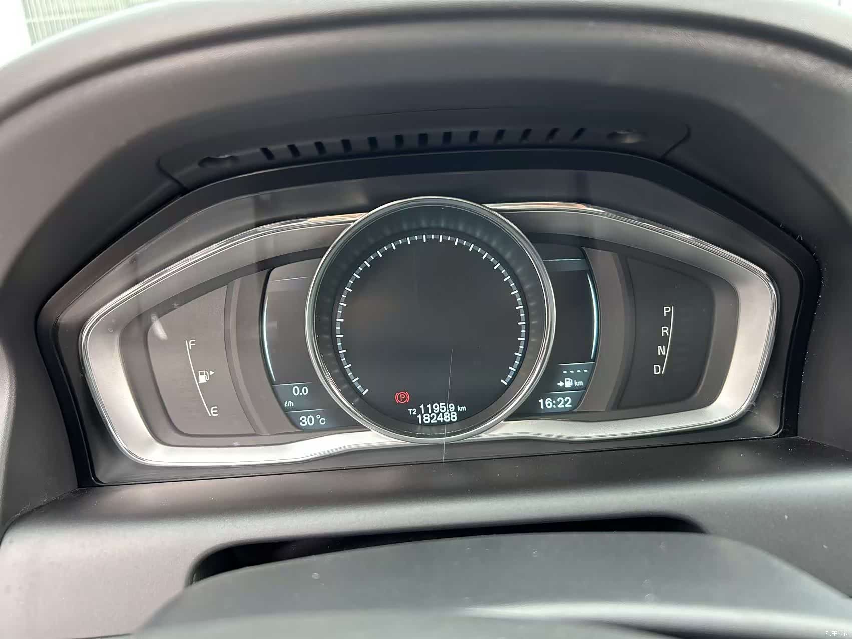 Volvo XC60, 2014 10