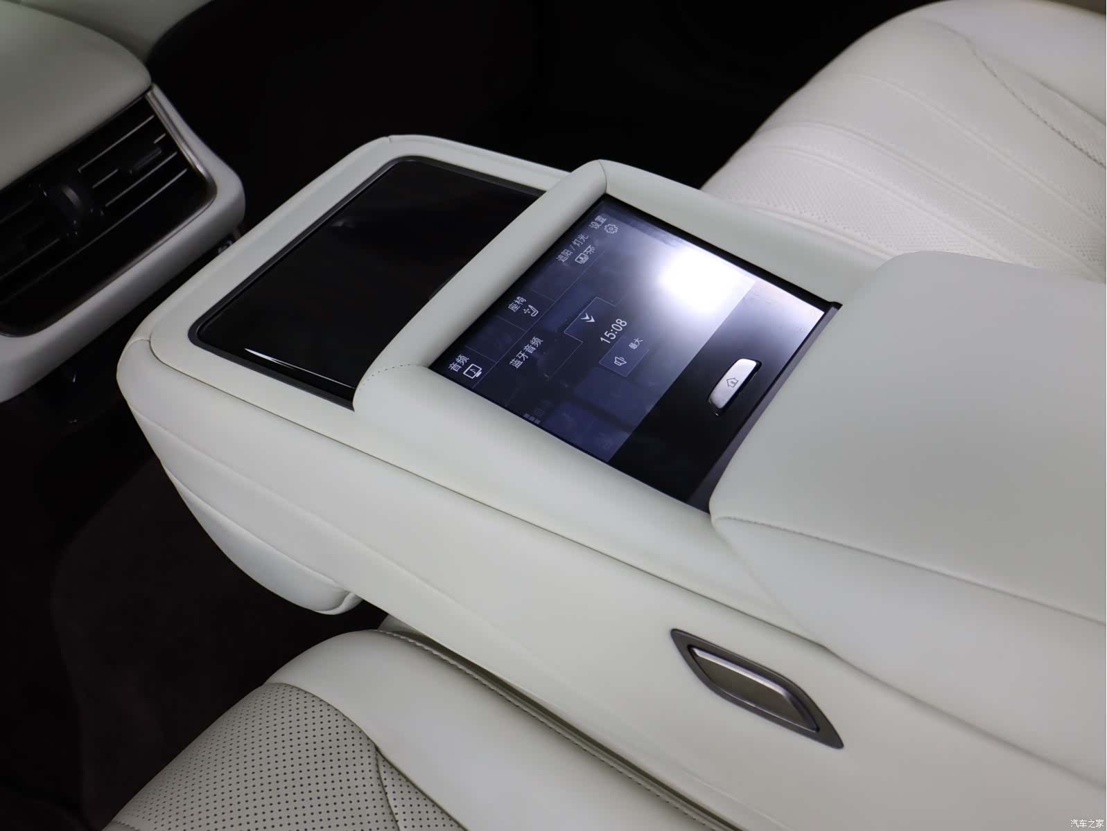 Lexus LS, 2018 22