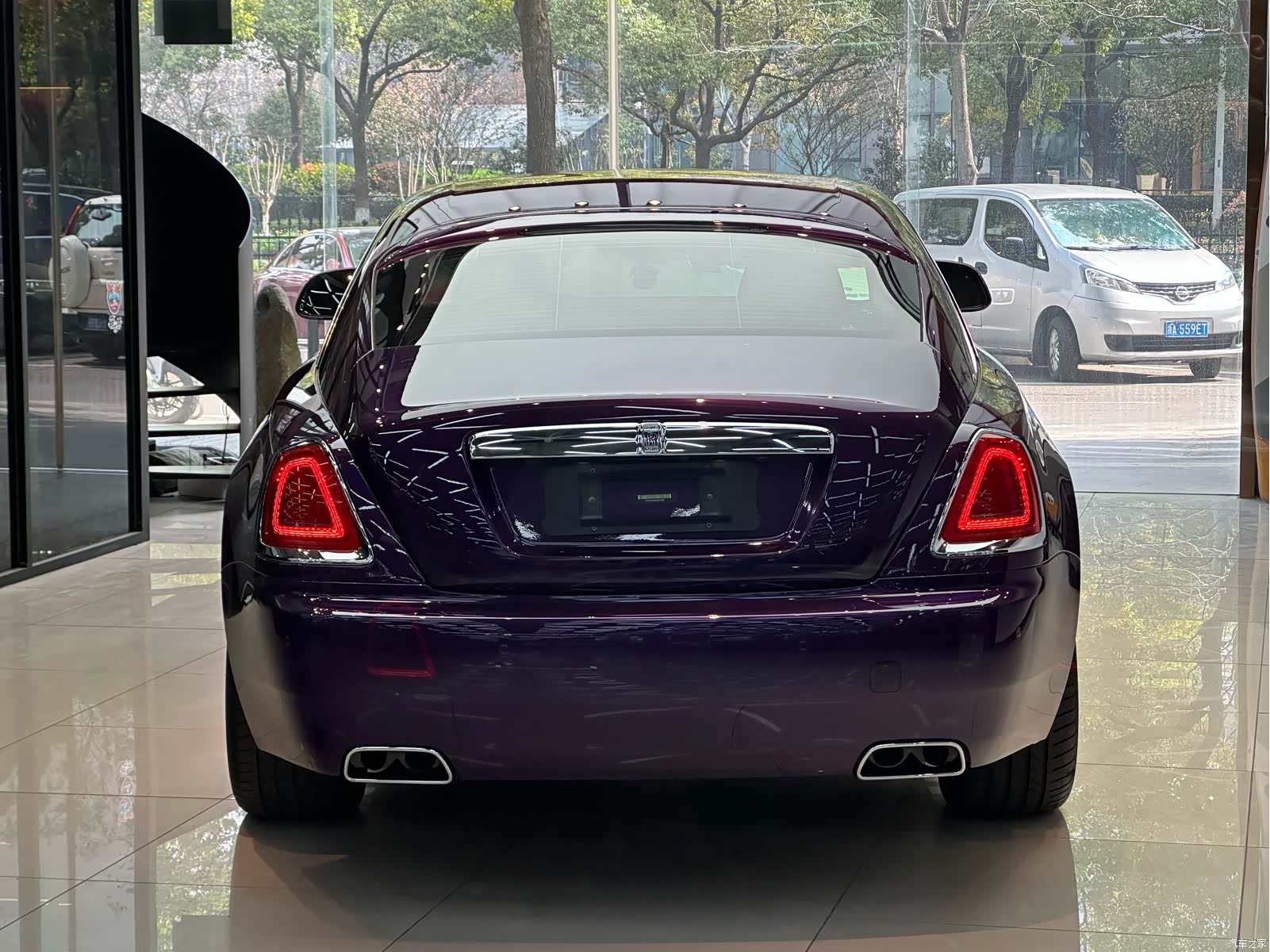 Rolls-Royce Wraith, 2020 7