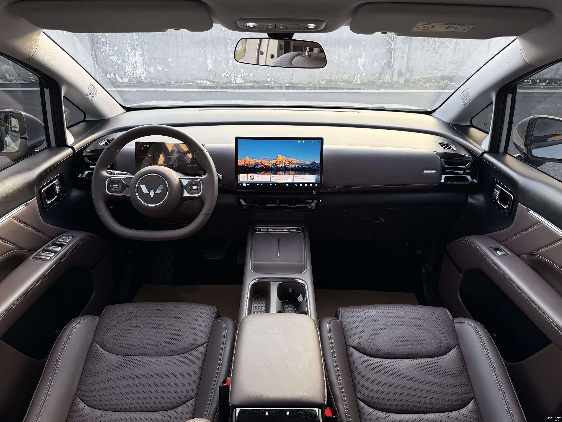 Wuling 730, 2025 15