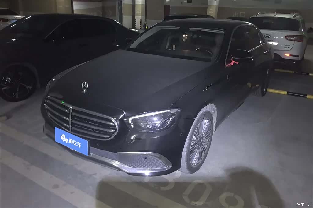 Mercedes-Benz E-Class, 2022 1