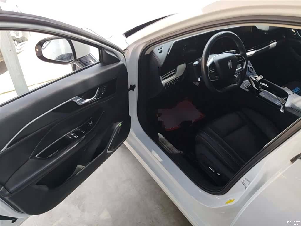 Bestune B70, 2022 16
