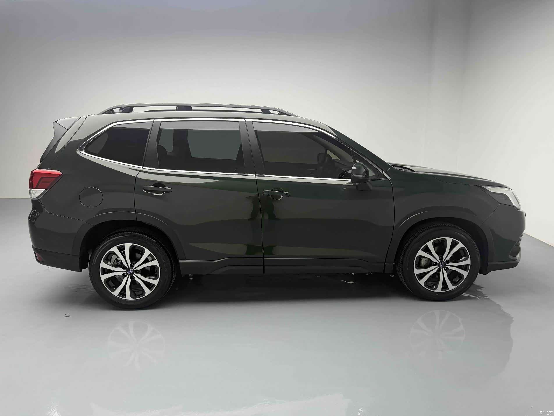Subaru Forester, 2025 11