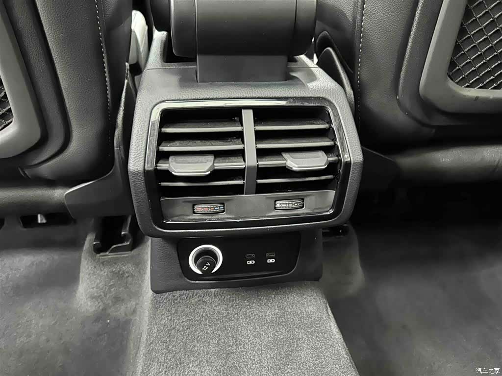 Audi Q3, 2022 15