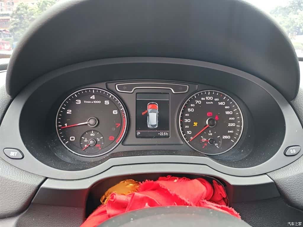 Audi Q3, 2014 4